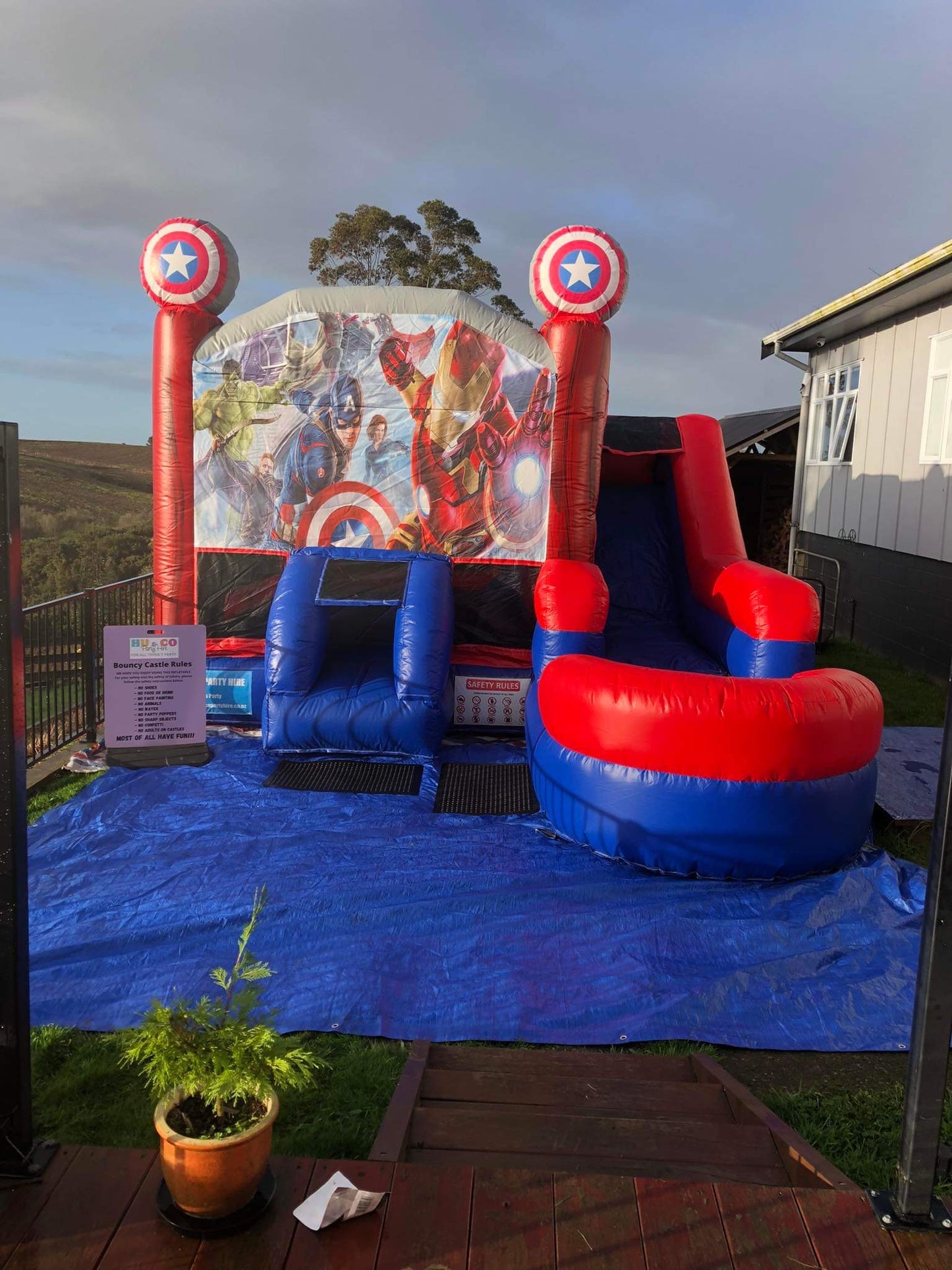 Avengers Bouncy Castle