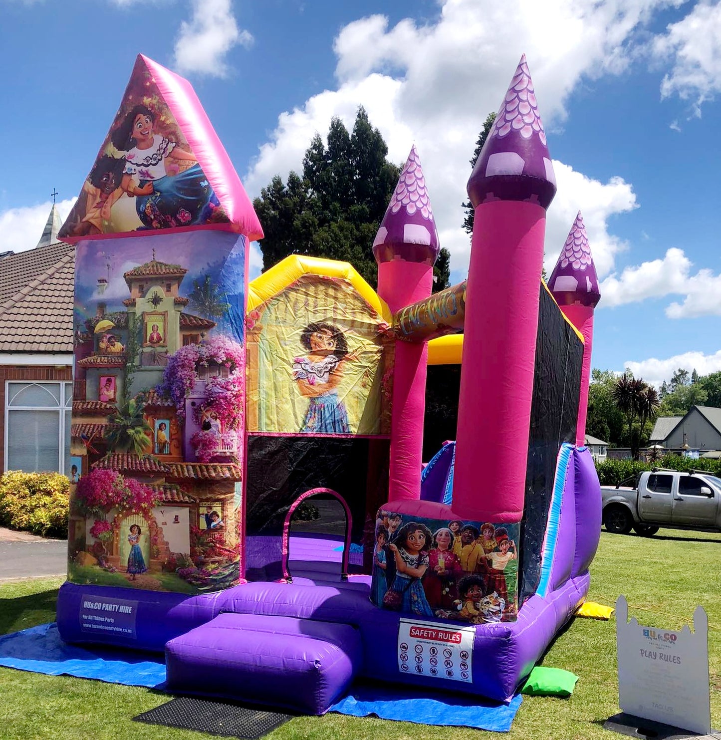 Encanto Bouncy Castle