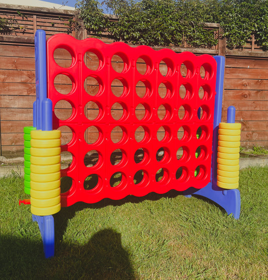 Giant Connect 4 Game