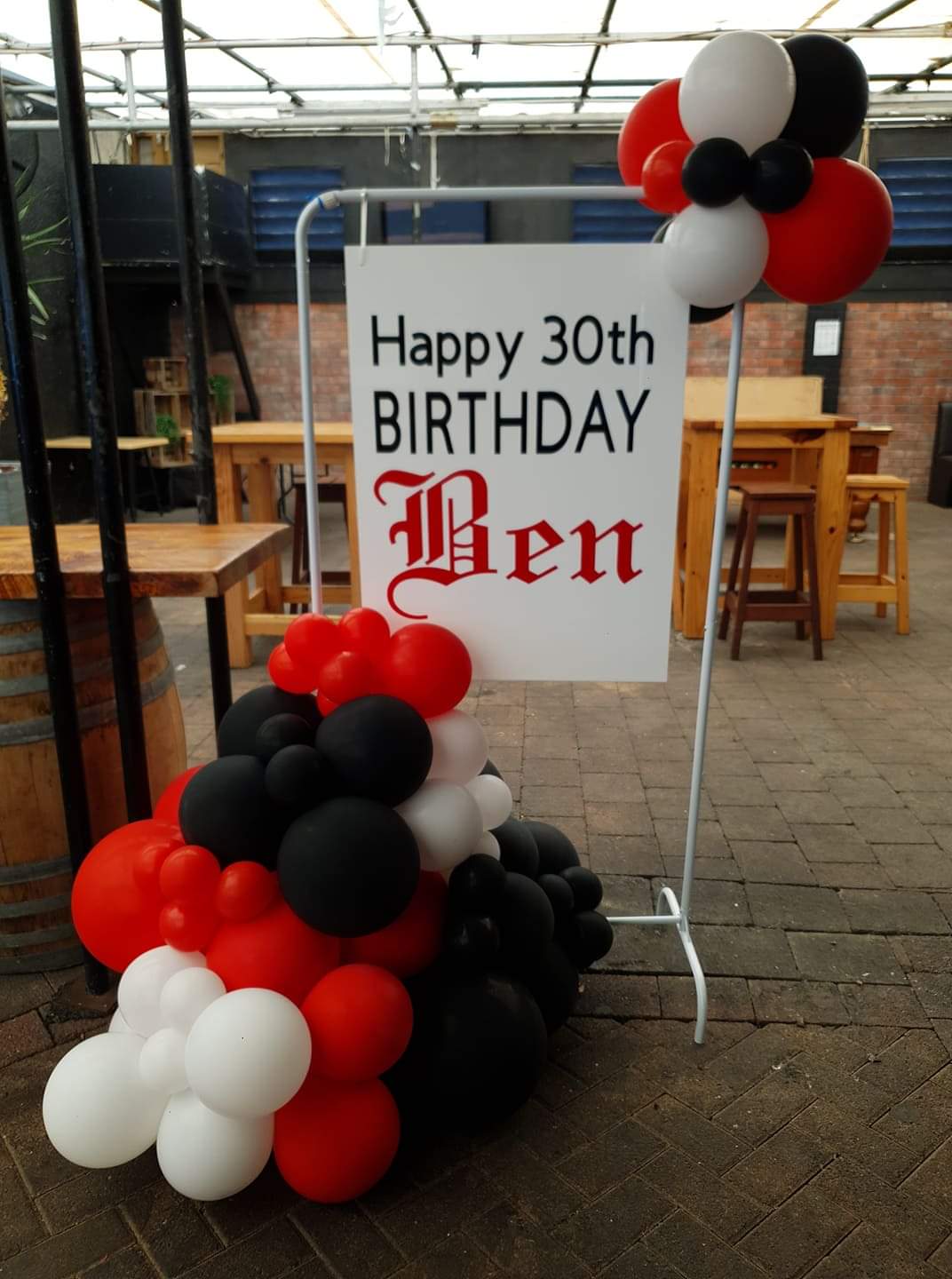 Personalized Signage With Balloons